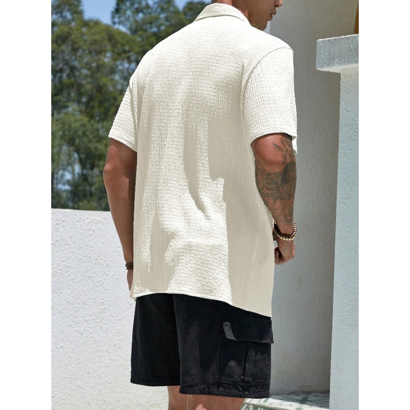 Men's Resort-Casual Style With An INS-Inspired Knit Pleated Textured Jacquard Design